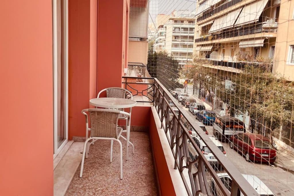 Daisy Apartment 15 Min To Acropolis Aten Exteriör bild